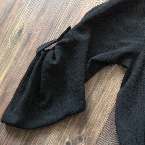 Monteau dress - Picture 2 of 5